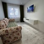 Трёхместный и более (Орлеан), Life Apartments