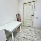 Трёхместный и более (Орлеан), Life Apartments