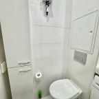 Трёхместный и более (Орлеан), Life Apartments