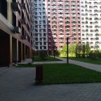 Трёхместный и более (Орлеан), Life Apartments