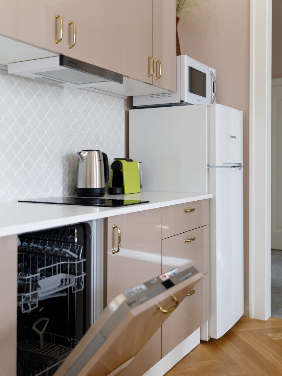 Апартаменты (Париж), Апартаменты FeelApartments