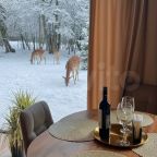 Трёхместный и более (Гарри Поттер), Гостевой дом Оленья ферма Бэмби Лэнд