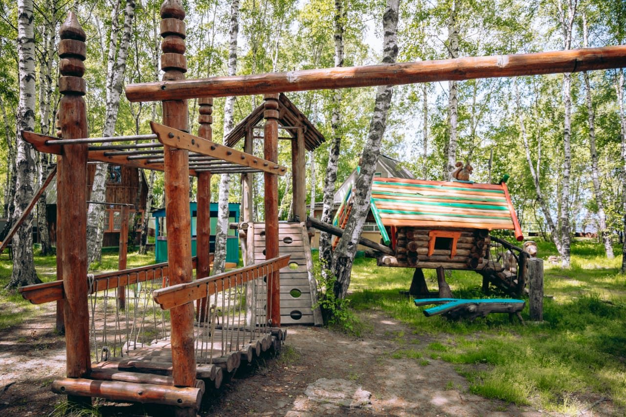 Детская площадка, База отдыха Байкальские Зори