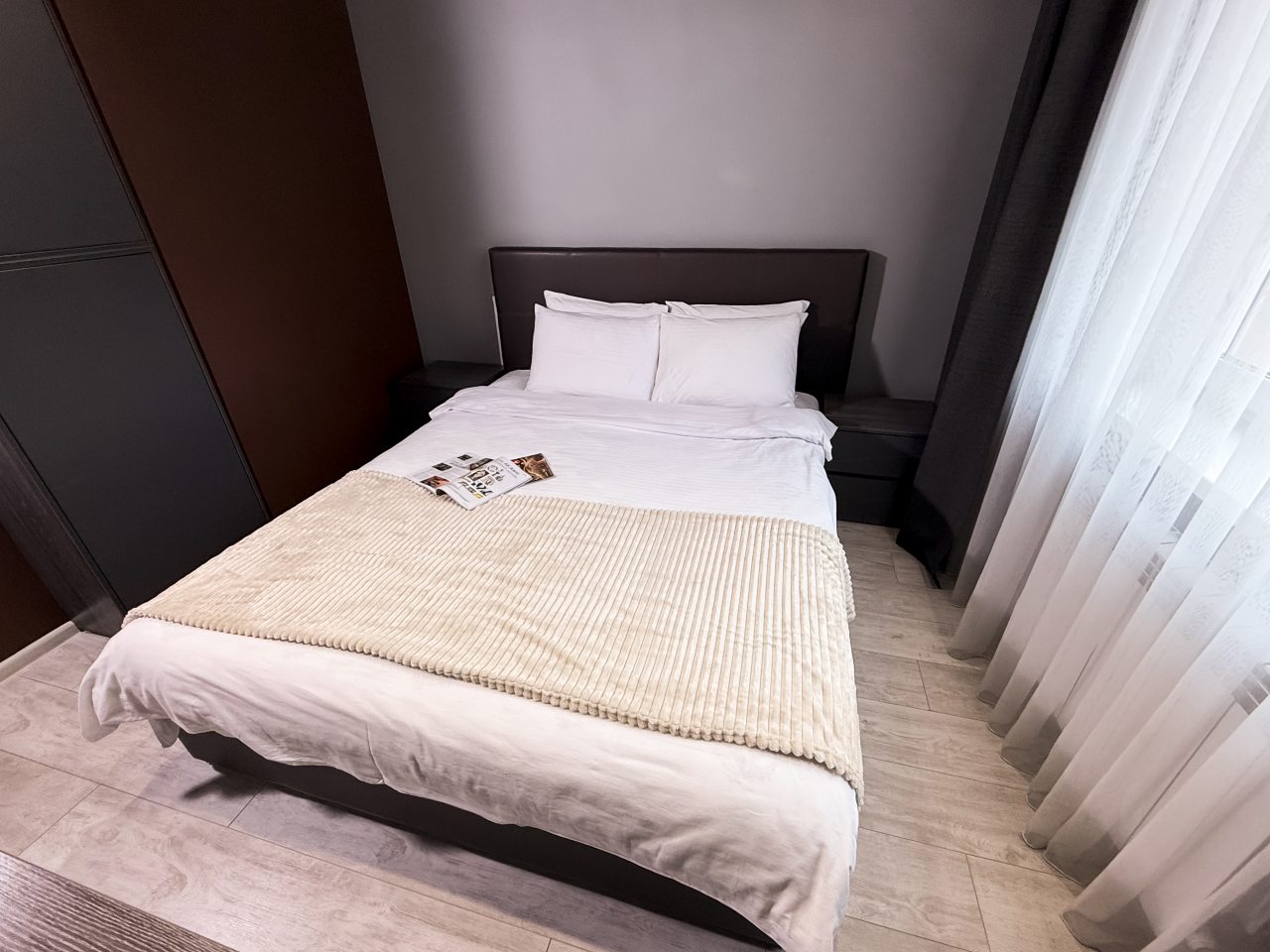 Апартаменты (IZI home с современным ремонтом), Апартаменты IZI home на Рыбаков 3