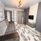 Апартаменты (IZI home с современным ремонтом), Апартаменты IZI home на Рыбаков 3