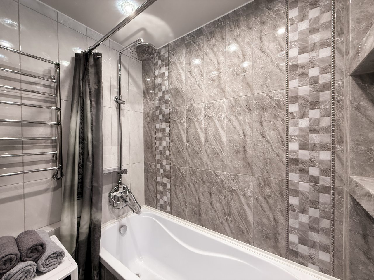 Апартаменты (IZI home с современным ремонтом), Апартаменты IZI home на Рыбаков 3