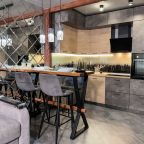 Апартаменты (IZI home с современным ремонтом), Апартаменты IZI home на Рыбаков 3