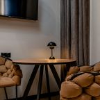 Апартаменты (Эстетская студия для четверых рядом с Ботаническим садом), Апартаменты Эстетские Zen Home рядом с Ботаническим садом