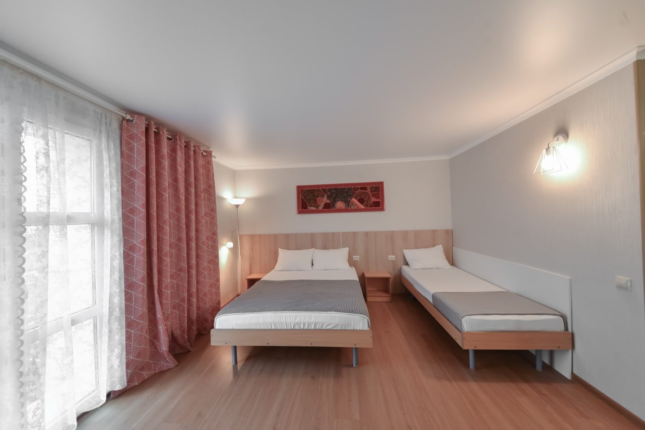 Трехместный (Одна комната 4 этаж), Гостевой дом Ирина