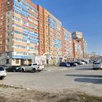 Гостевая парковка перед домом