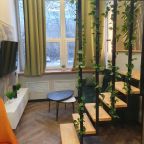 Люкс (Варшавка Люкс), Апарт-отель Варшавка 125