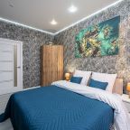 Четырехместный (Пять Звёзд на Манхэттене), Апартаменты Пять Звёзд на Манхэттене