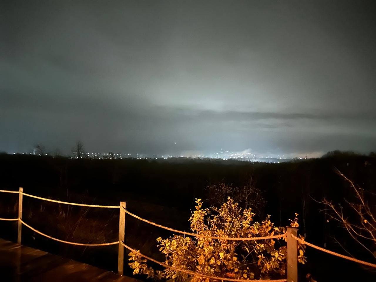 Люкс (Люкс), База отдыха Солнечный склон