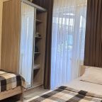 Трёхместный и более, Гостевой дом Allegro Home