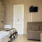 Трёхместный и более, Гостевой дом Allegro Home