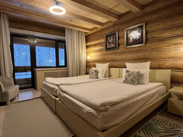 Фотография номера гостиницы Романов лес