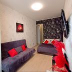 Квартира (Луна на 19-м этаже), Апартаменты Татьянин Дом на Павла Морозова, 87