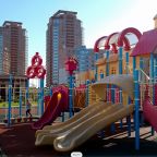 Детская площадка, Апартаменты Татьянин Дом на Павла Морозова, 91