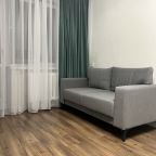 Диван и балкон