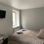 Трехместный (Первый этаж №9), Апартаменты RentalSPb на Лиговском