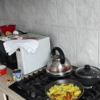 Возможность самостоятельного приготовления пищи, Гостевой дом На Весенней 25