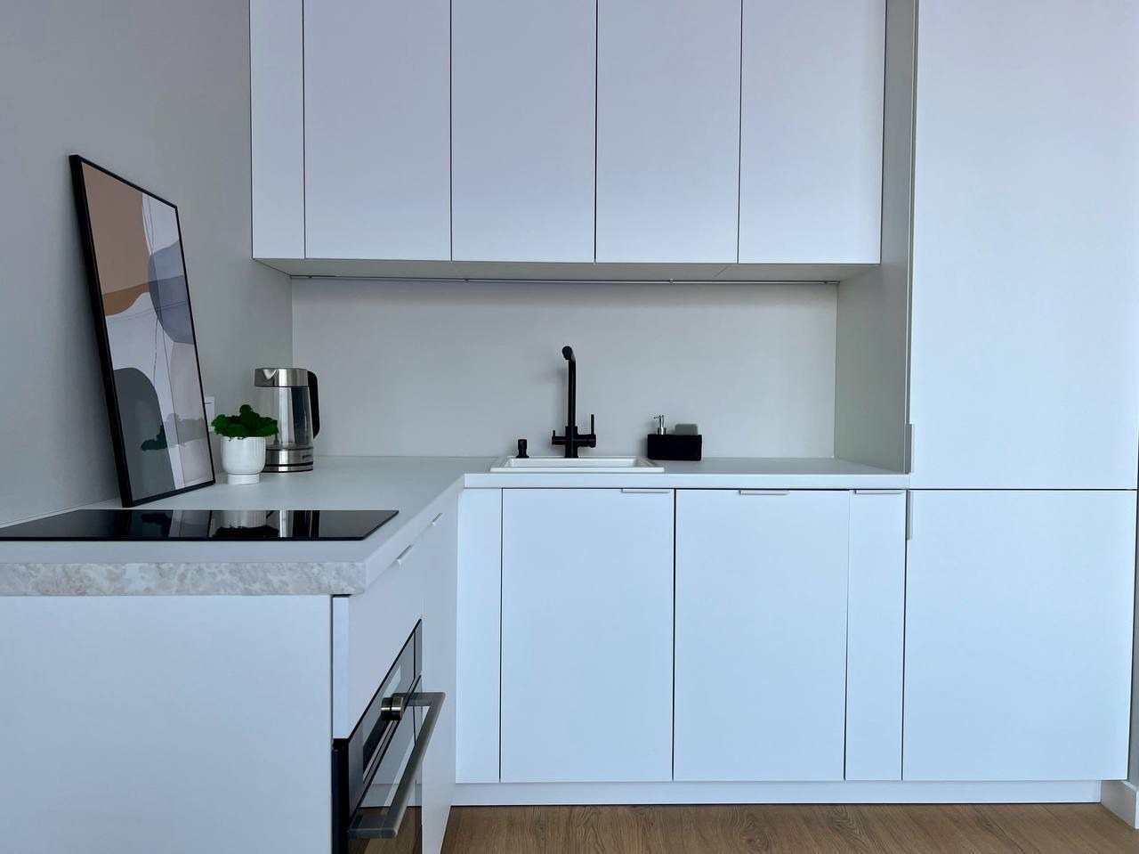 Апартаменты (Happy People на улице Новоданиловская 8 корпус3), Апартаменты Happy people на Новоданиловской 8к3