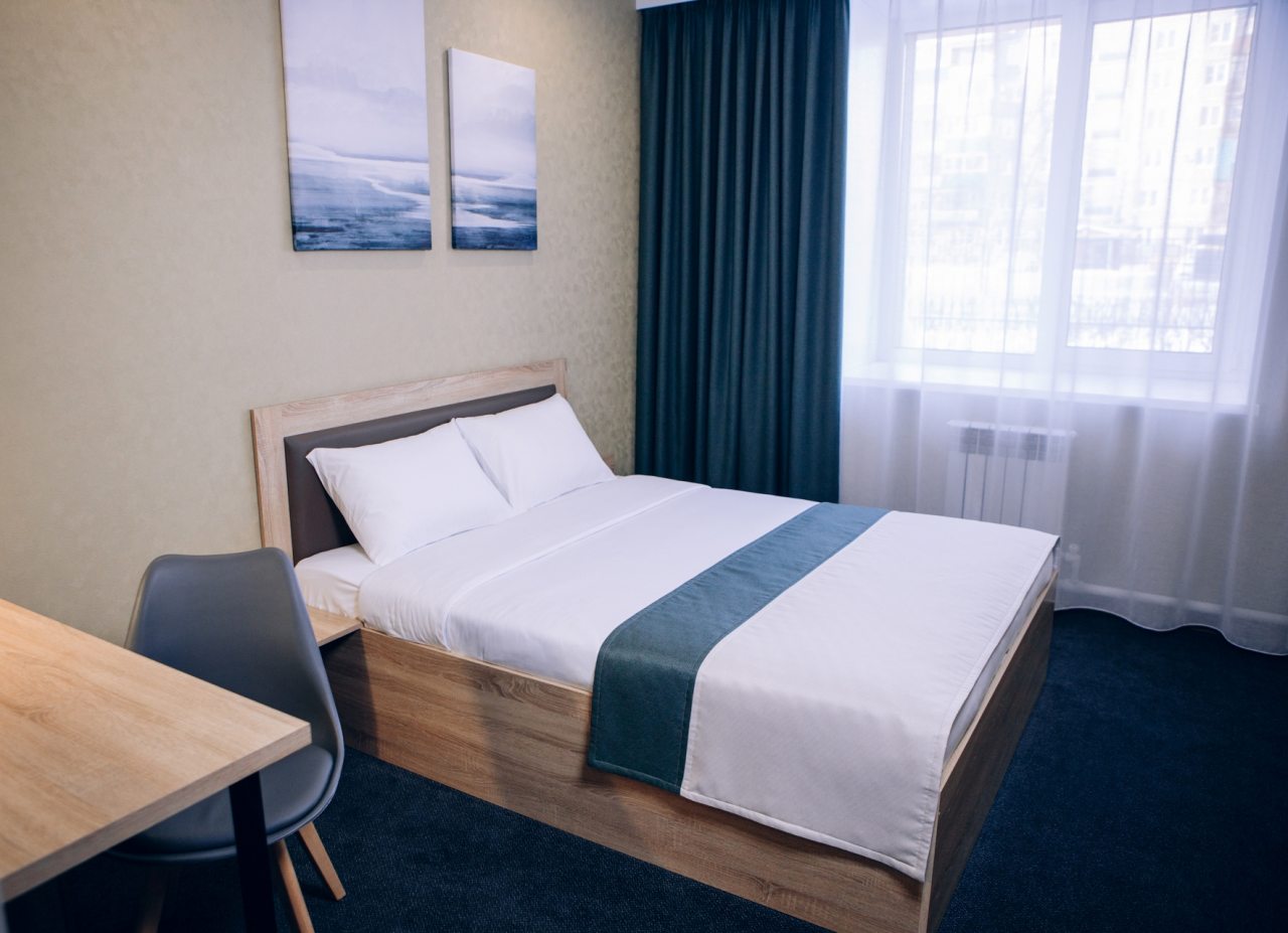 Двухместный (Стандарт с 1 двуспальной кроватью) гостиницы SV Rooms Hotel, Комсомольск-на-Амуре