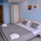 Двухместный (Полулюкс с одной двуспальной кроватью с балконом и видом на море), Мини-отель SohoHotel
