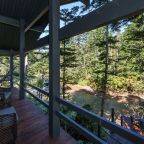 Коттедж (Шале на берегу вулканической реки), Гостиница Кунашир Резорт и СПА