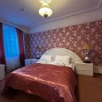 Сюит (Джуниор сьют), Загородный клуб Озеро Зеркальное