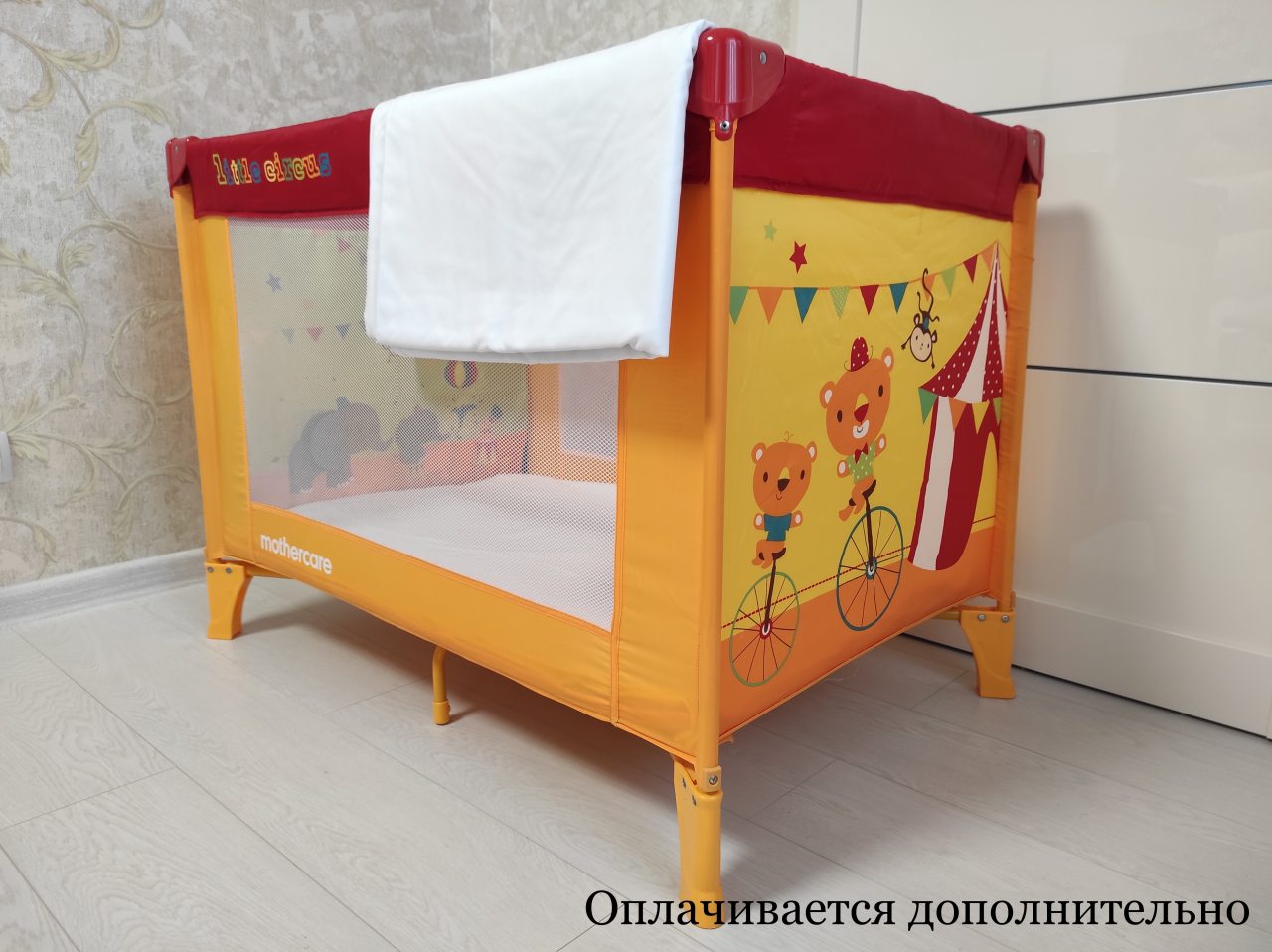 Детская кроватка, Апартаменты Bliss aparts Centr-Rybinskaya 11/26