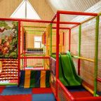 Детский клуб, Отель Русские Сезоны Село Вятское отели 4*