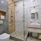 Полулюкс, Гостевой дом Алмаз