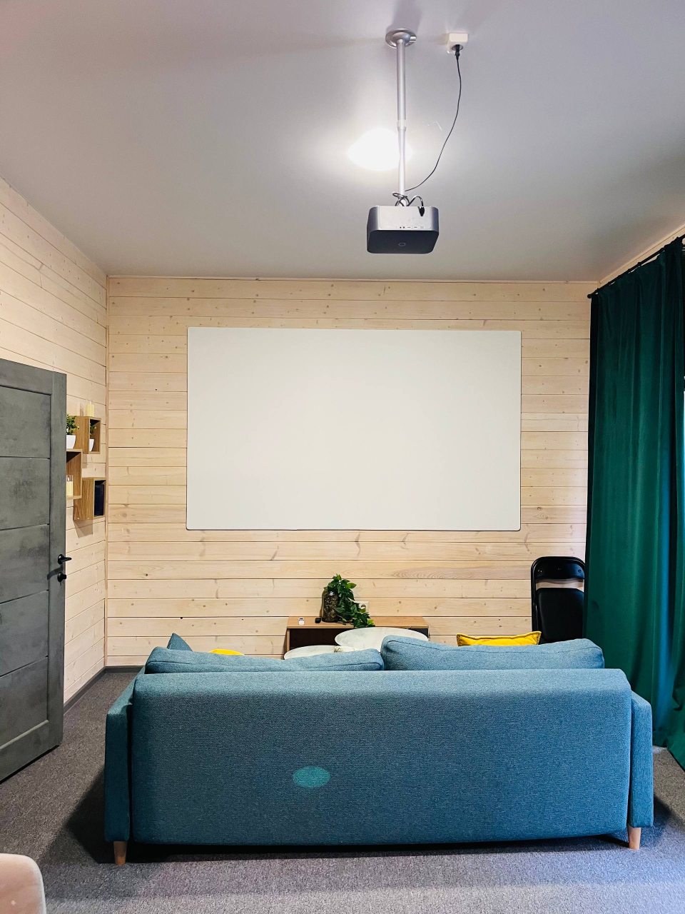 Коттедж (Стандартный зеркальный дом с 2 спальнями, беседкой и мангалом), Гостевой дом МЫ Дома в Шелково