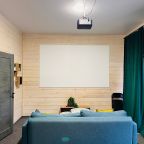 Коттедж (Стандартный зеркальный дом с 2 спальнями, беседкой и мангалом), Гостевой дом МЫ Дома в Шелково