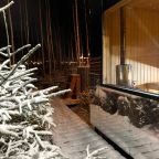 Коттедж (Стандартный зеркальный дом с 2 спальнями, беседкой и мангалом), Гостевой дом МЫ Дома в Шелково