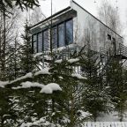 Коттедж (Зеркальный дом на дереве), Гостевой дом МЫ Дома в Шелково