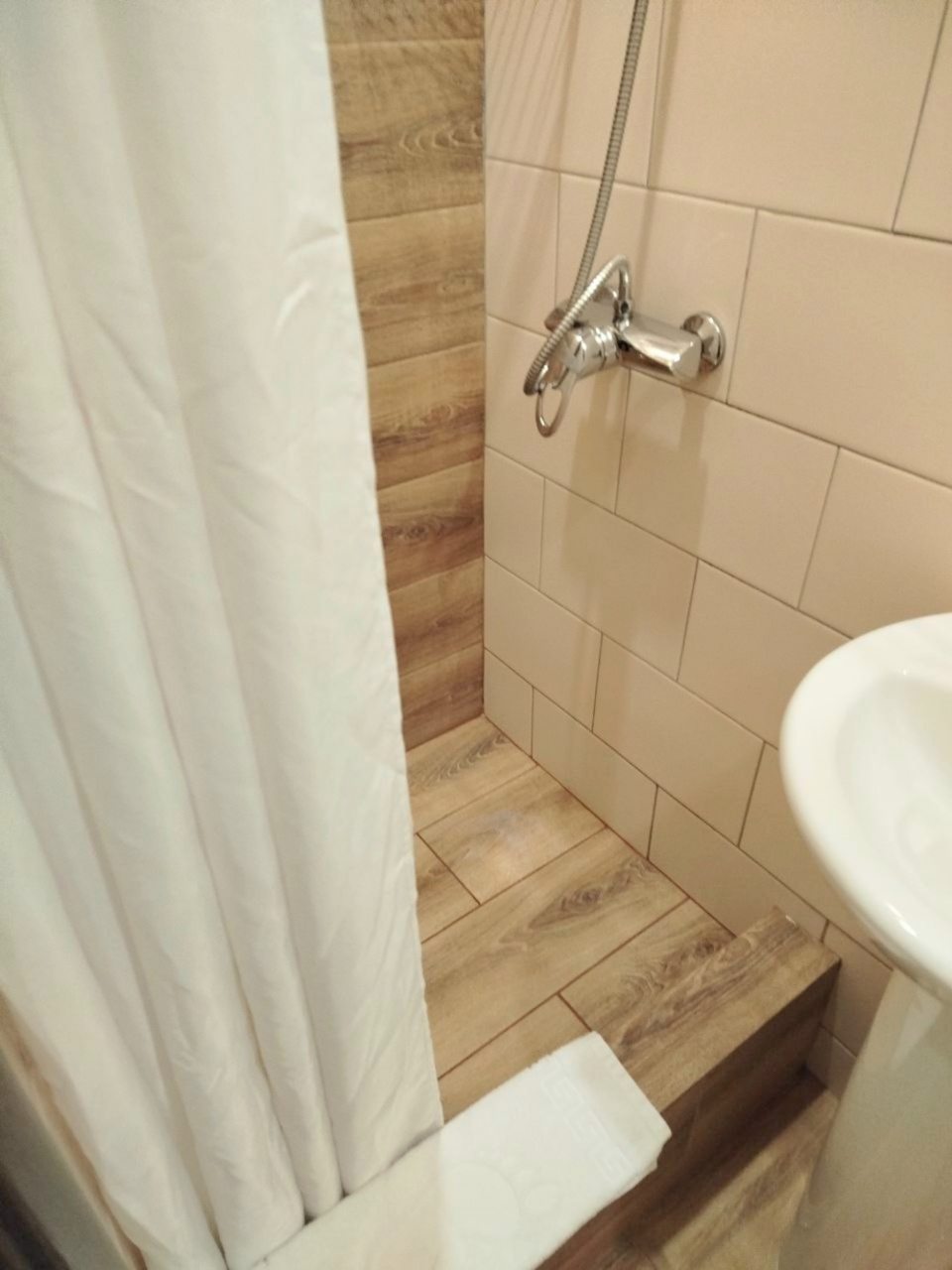 Апартаменты (Студия 2), Апартаменты Бон Апарт