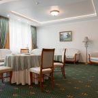 Площадь номера от 100 кв.м., кухня, кабинет, гостевая зона