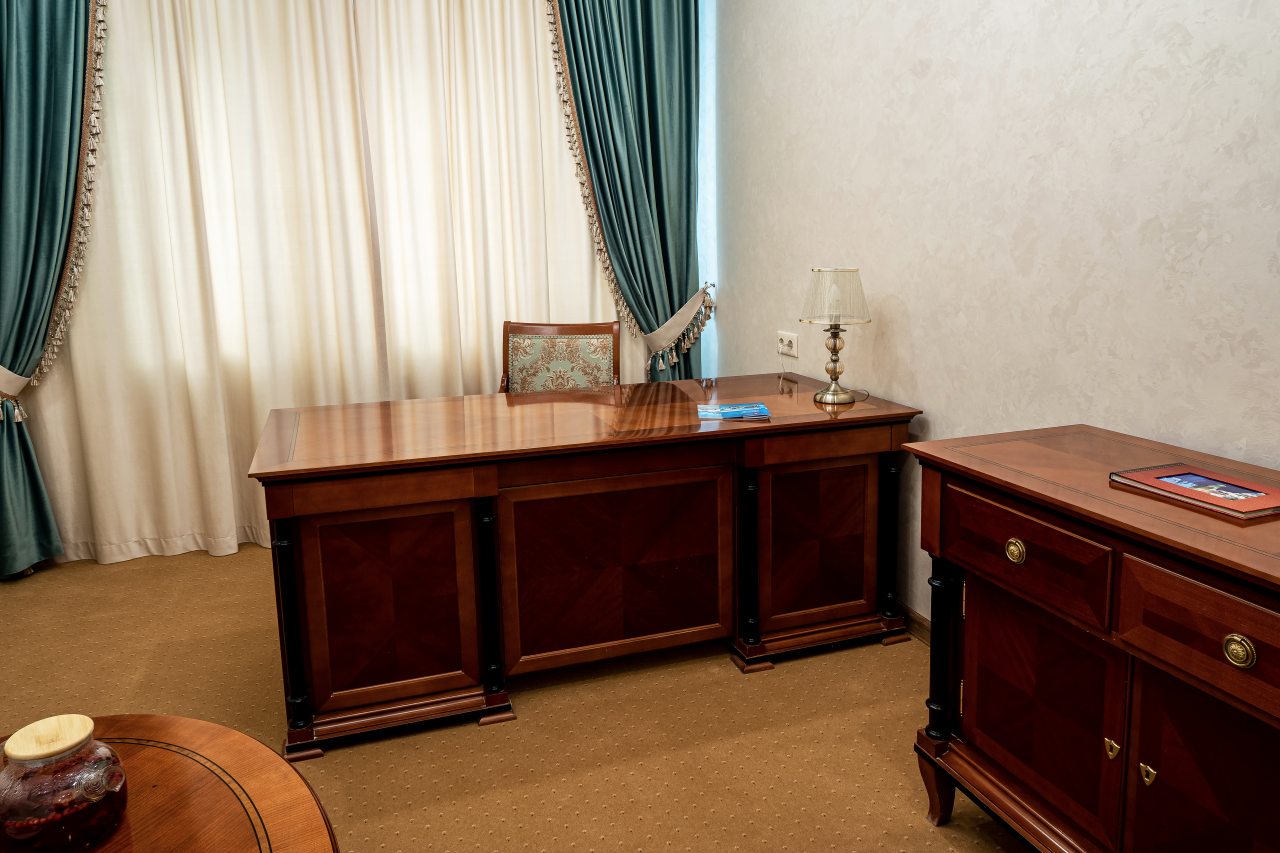 Площадь номера от 100 кв.м., кухня, кабинет, гостевая зона