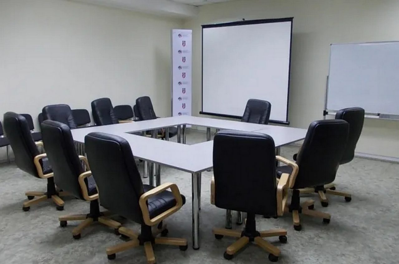 Зал заседаний