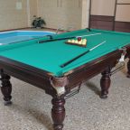 Бильярдный стол