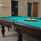 Бильярдный стол