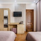 Четырехместный, Гостевой дом Версаль