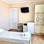 Трехместный (Стандарт), Гостевой дом Солнечный