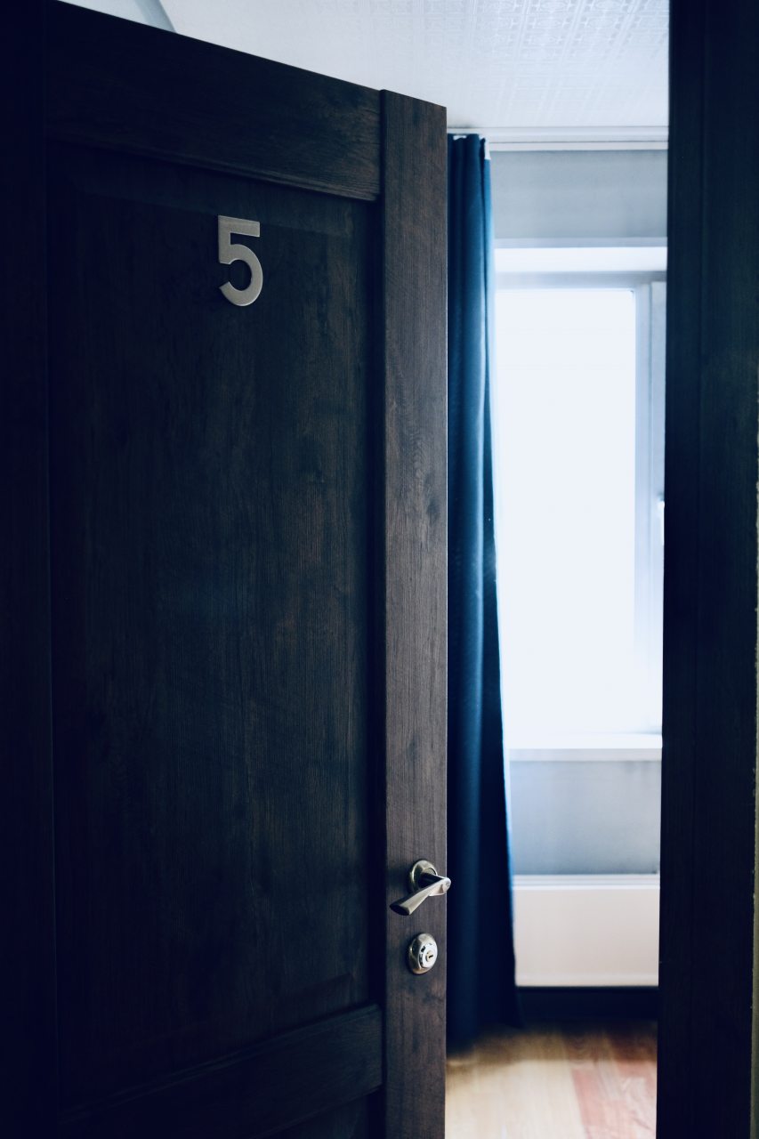 Одноместный (Одноместный номер с общим душем и туалетом), Мини-отель My Room 143