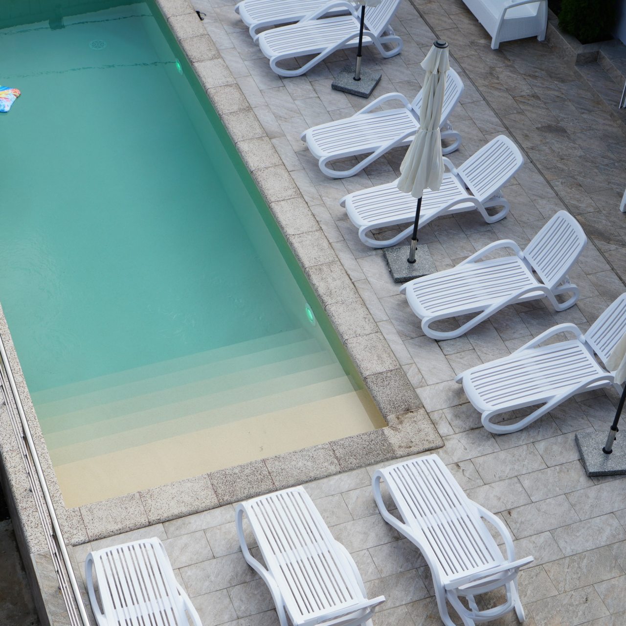 Открытый подогреваемый бассейн, Отель Astra Hotels Tivoli Montale