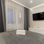 Апартаменты (1-к на Хрустальной), Апартаменты 1-к квартира на Хрустальной