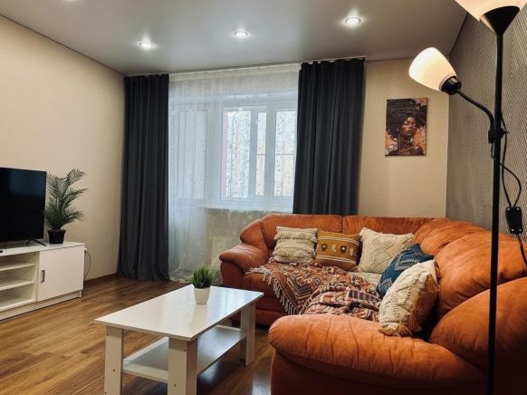 Апартаменты 2-х комнатные по ул. Теперика