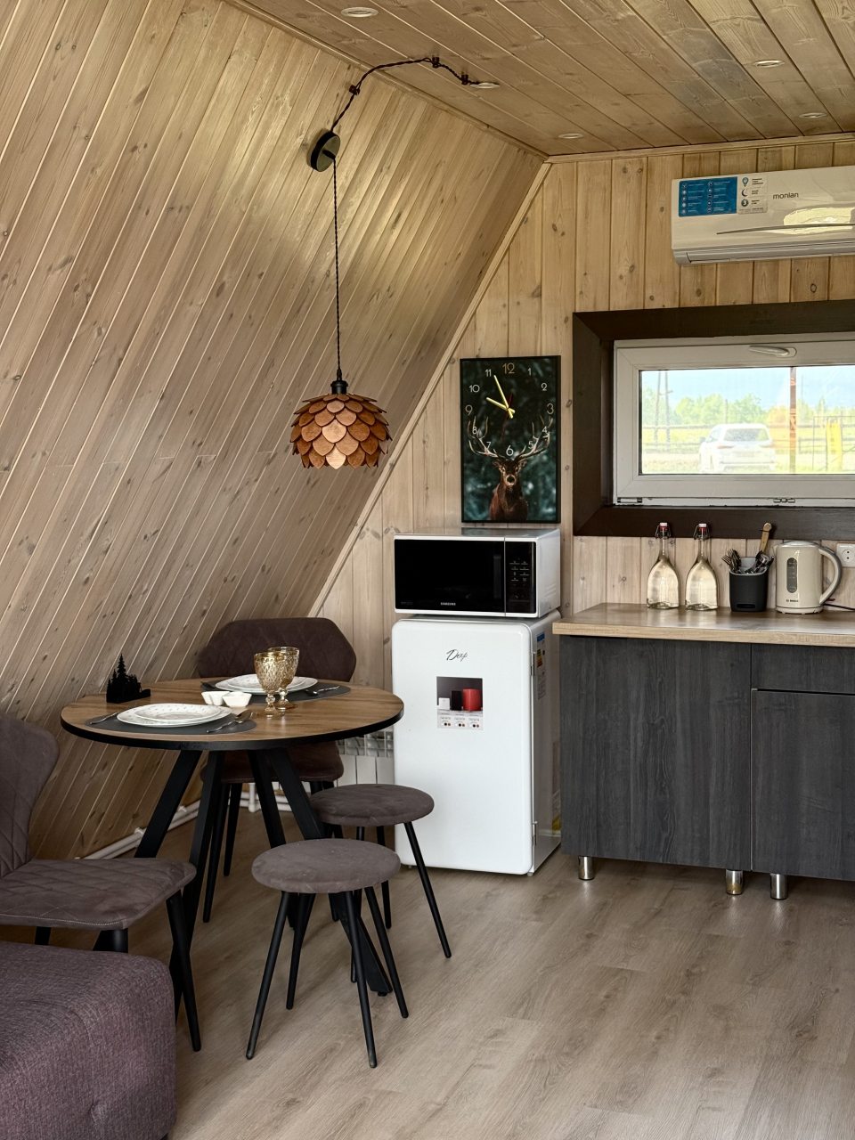 Дом (В стиле А-фрейм с открытым потолком), Загородный отель Саянский Марал